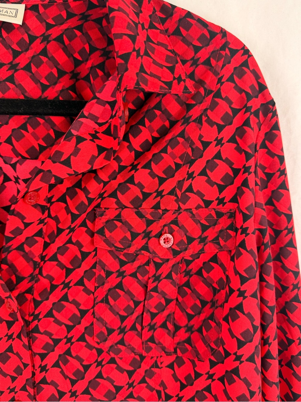 Dana Buchman Red Geometric Button-Down Blouse - Picture 3 of 10